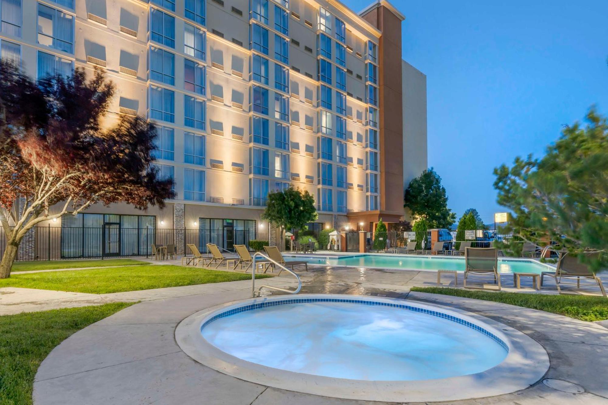 Best Western Plus Sparks-Reno Hotel Экстерьер фото